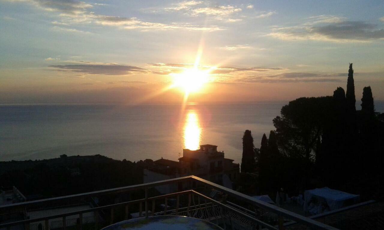 Corso Umberto Piazza Duomo Apartment Taormina Exterior photo